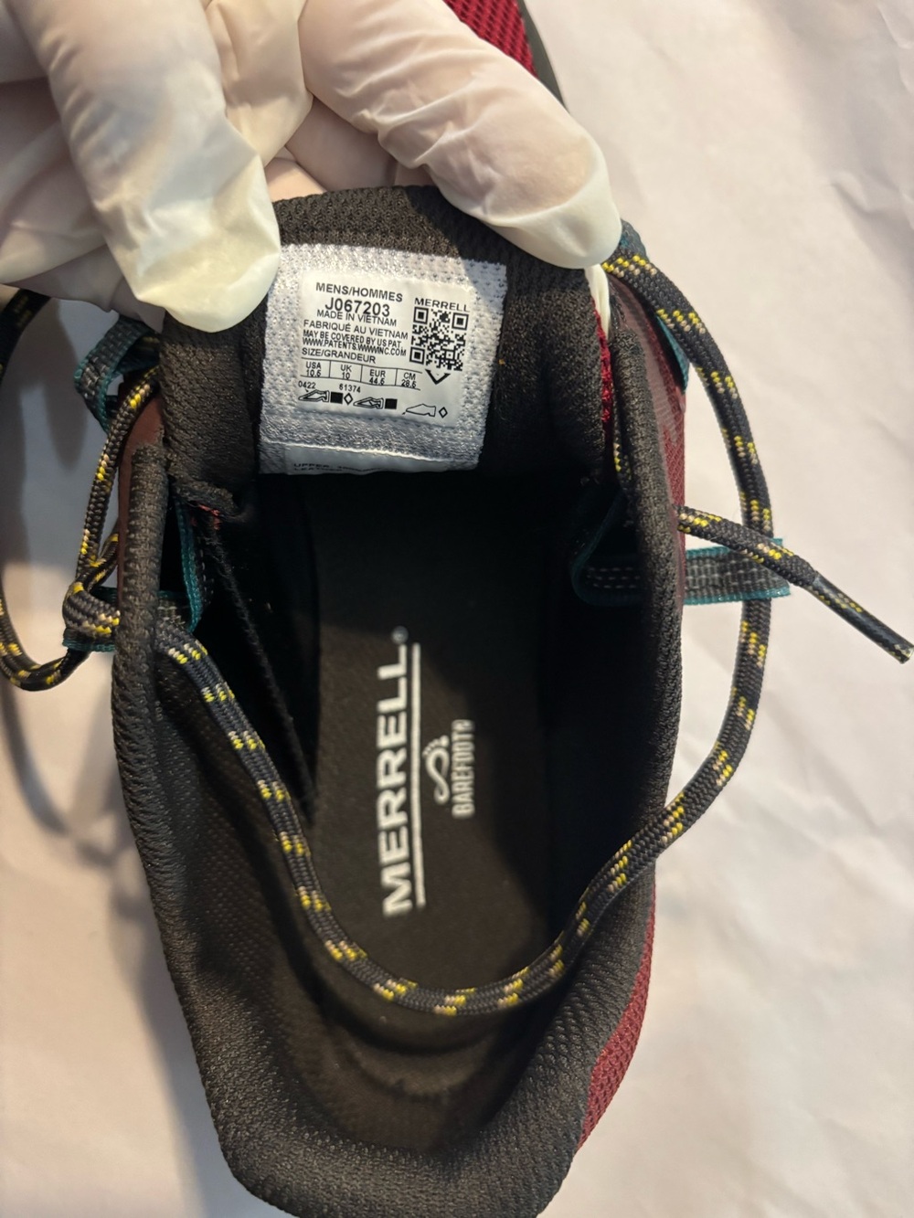 Merrell men’s trail glove 6
Size 10.5 - Picture 3 of 7